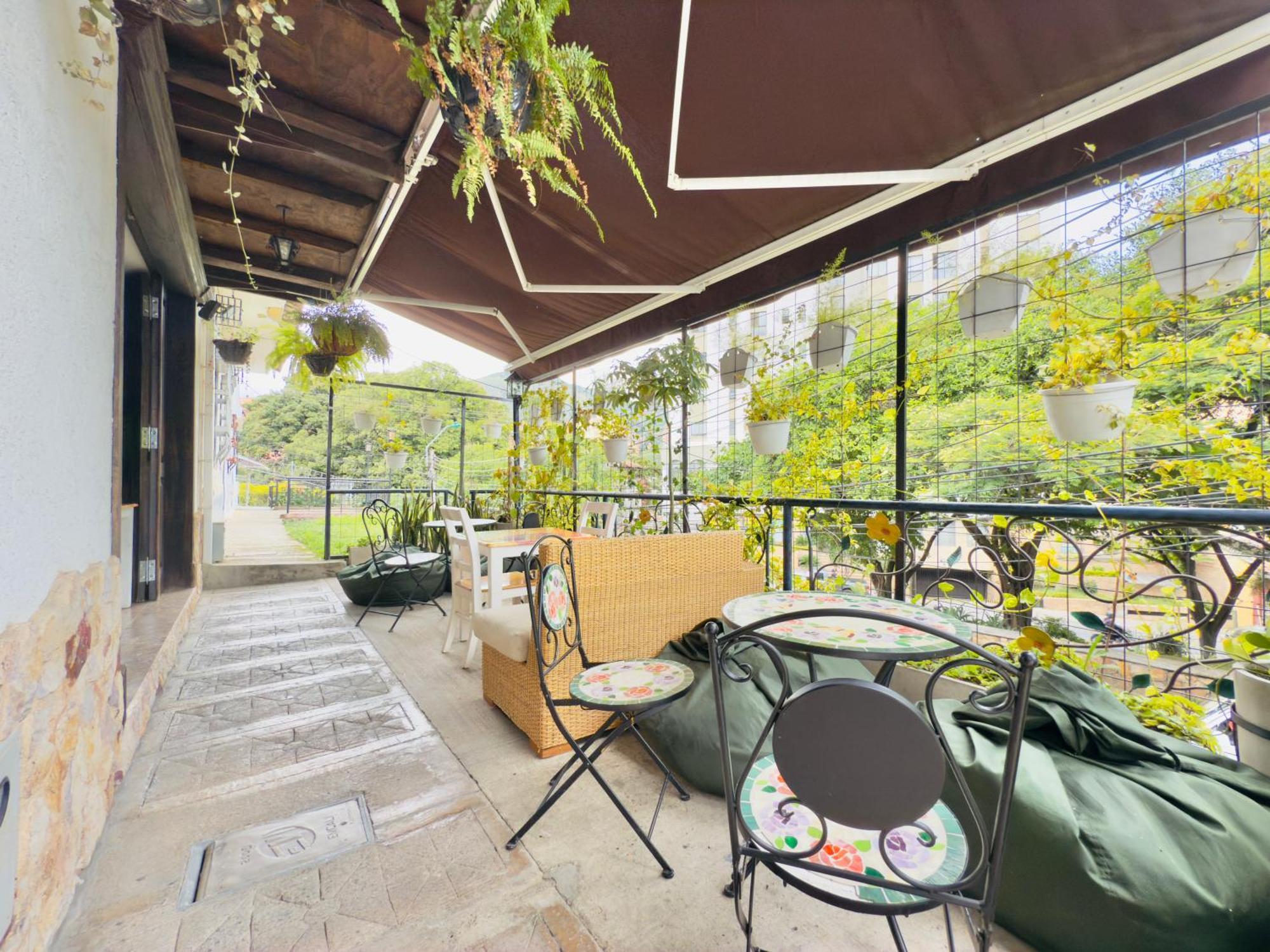 Santiago Dc Hotel Кали Екстериор снимка