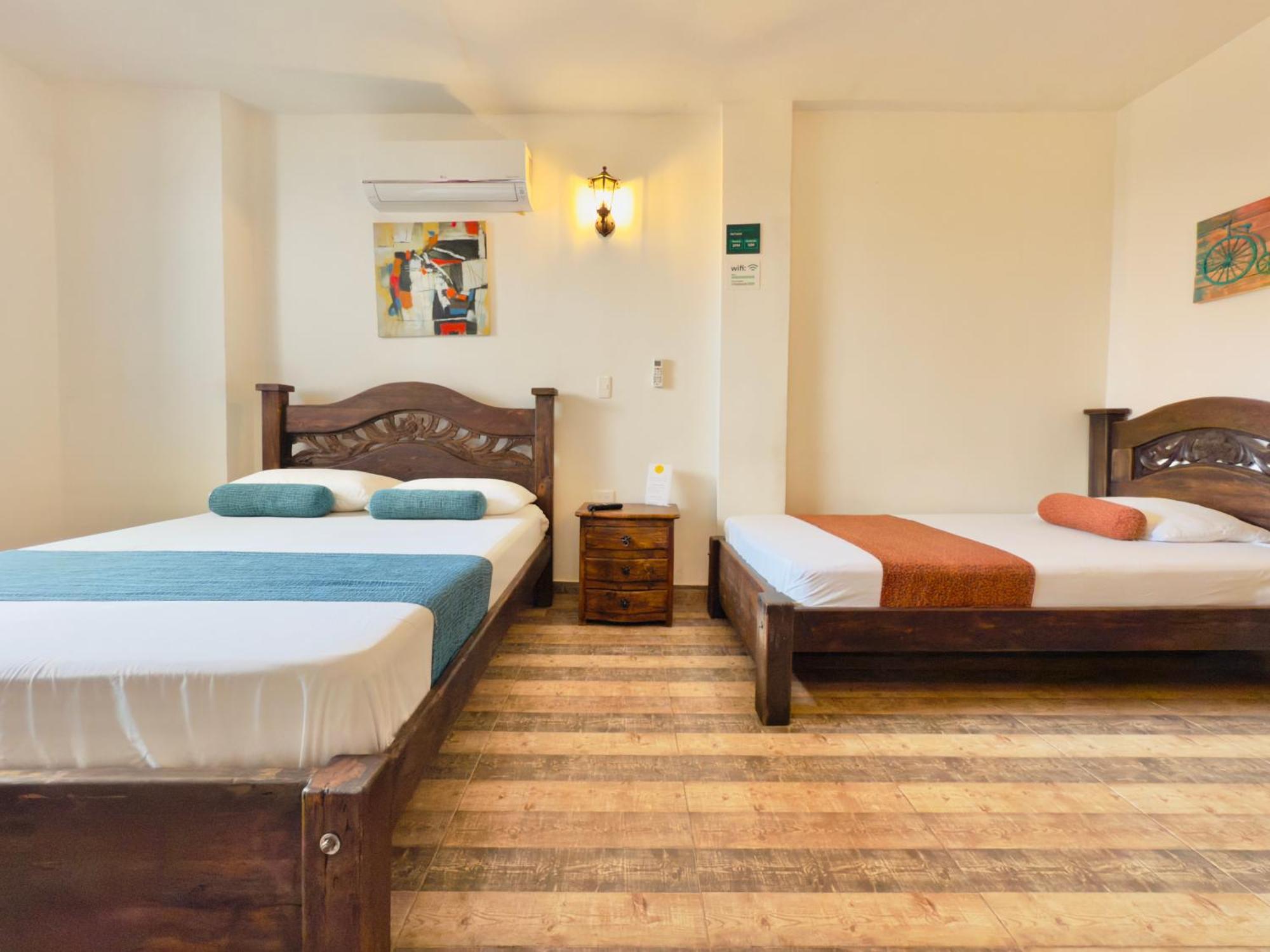 Santiago Dc Hotel Кали Екстериор снимка